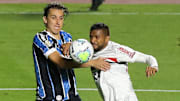 Paulistas e gaúchos jogam neste sábado no Morumbi
