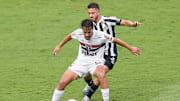 Clássico marca o domingo do Brasileirão | 2020 Brasileirao Series A: Sao Paulo v Santos