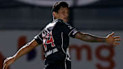 O Corinthians não tem interesse em Germán Cano, centroavante que se destacou no Vasco na temporada passada. 
