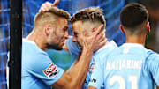 Festejo de gol en Melbourne.