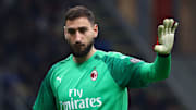 AC Milan v Juventus - Coppa Italia: Semi Final