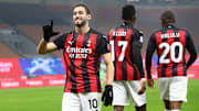 Hakan Calhanoglu termina contrato con el Milán y no ha llegado a un acuerdo para renovar