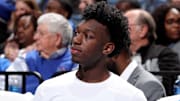 James Wiseman podría perderse el debut de Warriors
