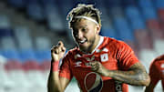 El jugador Duván Vergara celebra un gol.