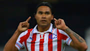 Carlos Peña en un partido de las Chivas del Guadalajara.