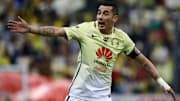Rubens Sambueza en un partido del América.