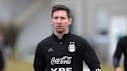 Depuis hier, Lionel Messi se retrouve libre de tout contrat.