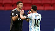 Martínez y Messi, los dos mejores de la competencia.