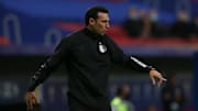 Scaloni, entre el recambio y la consolidación.