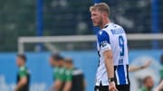 Fabian Klos wird nicht mehr die Binde am Arm tragen