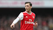 Mesut Özil wird wohl seinen Vertrag aussitzen