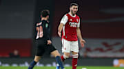 Sead Kolasinac hat offenbar schon auf Schalke unterschrieben