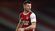 Xhaka rancunier en veut à Thierry Henry et Patrice Evra qui l'ont critiqué.