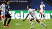 Neymar exulte. Atalanta v Paris Saint-Germain - UEFA Champions League Quarter Final