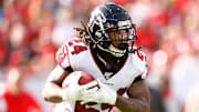 The Eagles need to sign Devonta Freeman with teams like the Seahawks and Jets interested in his services.