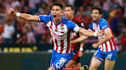Jesús Molina con Chivas