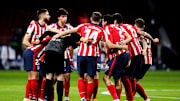 Imagen de los jugadores colchoneros contra el Barça