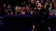 Simeone, en un partido de liga contra el Barcelona