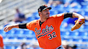 Harvey pelea por un puesto en la rotación de los Orioles