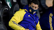 Sebastián Battaglia ya paró su primer equipo titular en la práctica de Boca.