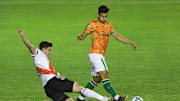 Banfield v River Plate - Copa Liga Profesional 2020 - Martín Payero en acción.