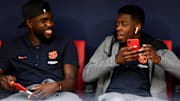 Kein seltenes Bild in den letzten Jahren: Samuel Umtiti und Ousmane Dembélé auf der Tribüne!