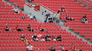 Neben medizinischem und Vereins-Personal sollen demnächst auch wieder Fans ins Stadion
