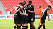 Bayer Leverkusen macht einen ersten Schritt raus aus der Krise.