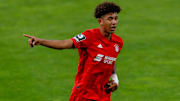 US-Boy Chris Richards vom FC Bayern steht noch immer bei mehreren Top-Klubs auf dem Zettel