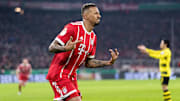 Boateng segue livre no mercado