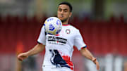 Adam Ounas sous les couleurs de Crotone. 