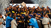 Boca festejando contra Central