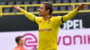 Borussia Dortmund v FC Schalke 04 - Bundesliga