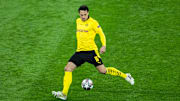 Mats Hummels wird mit Sicherheit noch ein oder zwei Jahre beim BVB bleiben.