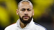Borussia Dortmund v Paris Saint-Germain - UEFA Champions League Round of 16: First Leg