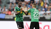 Laszlo Bénes und Denis Zakaria nahmen unterschiedlich am Training teil. 