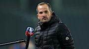 Manuel Baum muss gegen Freiburg ein halbwegs besinnliches S04-Weihnachten retten