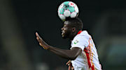 Verhindert das Tauziehen bei David Alaba für den FC Bayern den Transfer von Dayot Upamecano?