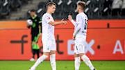 Die Verträge von Matthias Ginter und Nico Elvedi laufen 2022 aus.