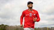 Xander Bogaerts alista su regreso a los Medias Rojas de Boston 