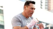Óscar de la Hoya se entrenaba para una pelea de regreso el 11 de septiembre 
