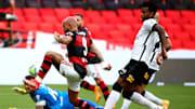 Timão vai precisar lidar com tabu de enfrentar Renato Gaúcho, que possui alguns desfalques pontuais para o duelo 