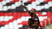 Da qualidade individual ao repertório: o Flamengo de Rogério Ceni ganhou jogando, enquanto o Internacional se vitimizava. 