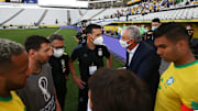 Tite en el escándalo