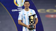 Reconocimiento a Emiliano Martínez