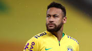 Neymar a enflammé la pelouse lors de la victoire du Brésil 5-0 face à la Bolivie. 
