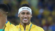 Neymar tras ganar el oro en los Juegos Olímpicos de Río 2016