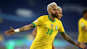 Neymar representa o Brasil no ataque desta seleção