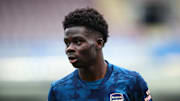 Bukayo Saka con la maglia dell'Arsenal