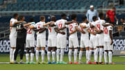 Jugadores de Canadá previo a un partido.